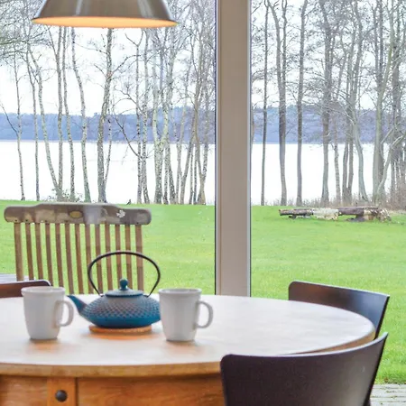 Kirke Hyllinge With A Fireplace 04 펜션